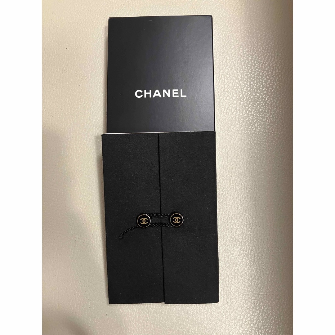 CHANEL(シャネル)のCHANEL ノベルティ　メモ帳 インテリア/住まい/日用品の文房具(ノート/メモ帳/ふせん)の商品写真