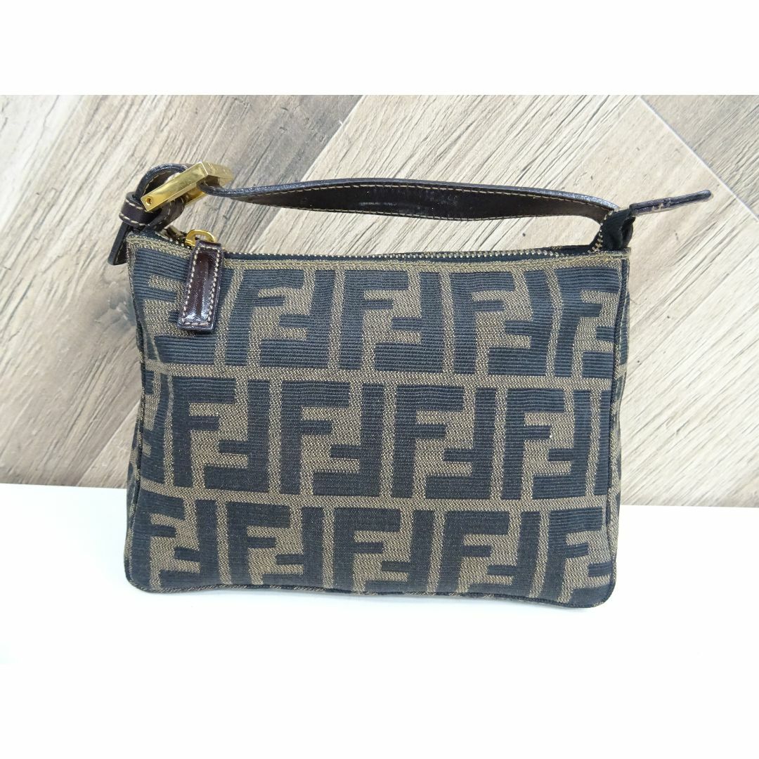 FENDI - M宇003 / FENDI ズッカ柄 ポーチ ミニハンドバッグ キャンバス レザ
