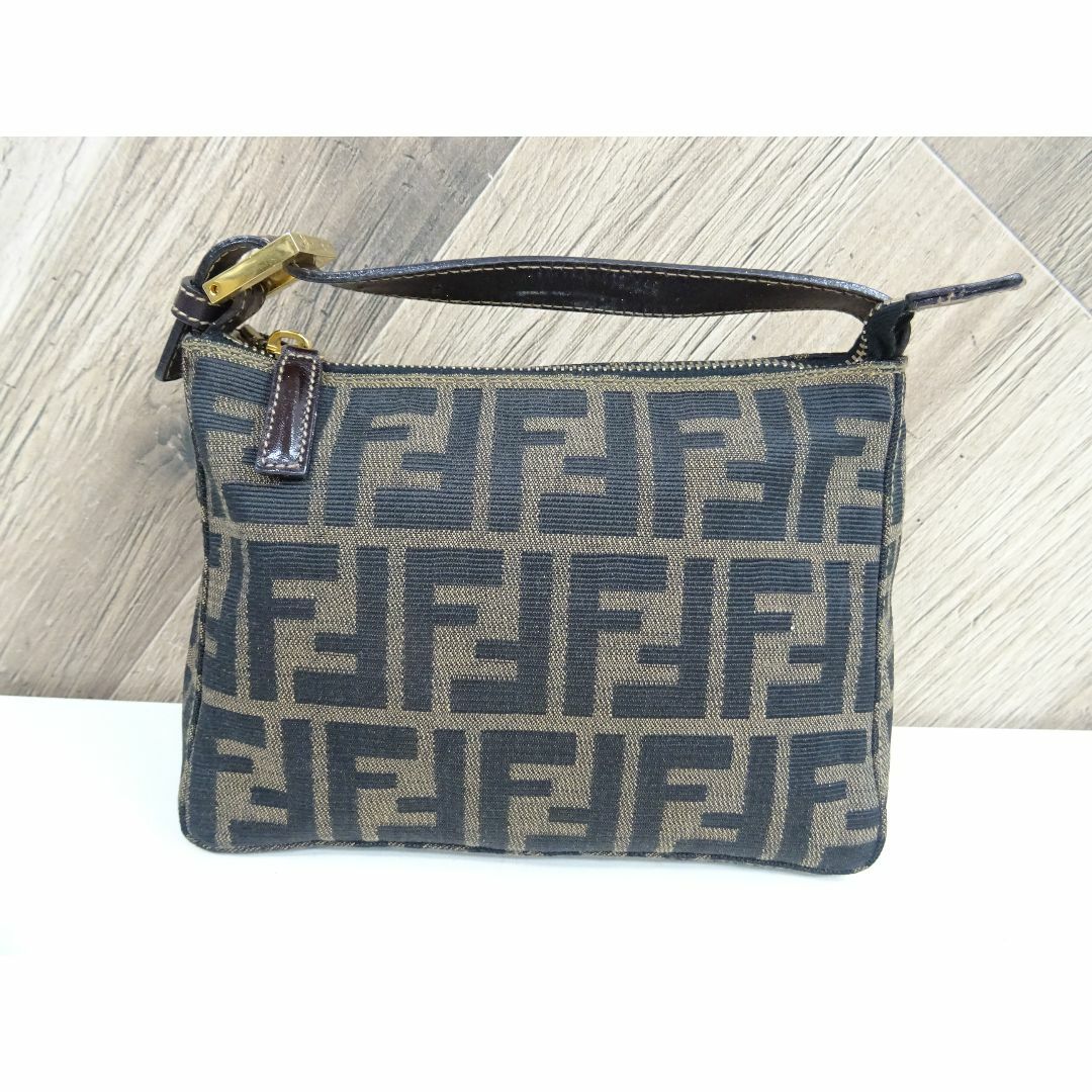 M宇003 / FENDI ズッカ柄 ポーチ ミニハンドバッグ キャンバス レザバッグ型番