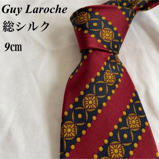 ギラロッシュ(Guy Laroche)の美品★Guy Laroche★レッド★スカーフ柄★総柄★総シルク★9(ネクタイ)