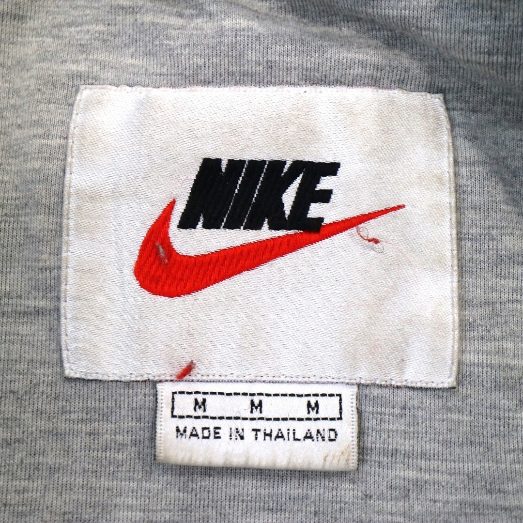 NIKE(ナイキ)のSALE/ 90年代 NIKE ナイキ ナイロンジャケット 刺繍 ロゴ スポーツ ネイビー (メンズ M) 中古 古着 N9376 メンズのジャケット/アウター(テーラードジャケット)の商品写真