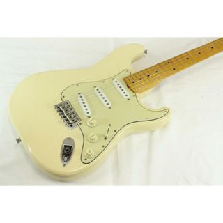 フェンダー（ホワイト/白色系）の通販 400点以上 | Fenderを買うならラクマ