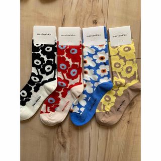 マリメッコ(marimekko)の人気柄marimekko新品　マリメッコソックス　レディース靴下【4足セット】(ソックス)