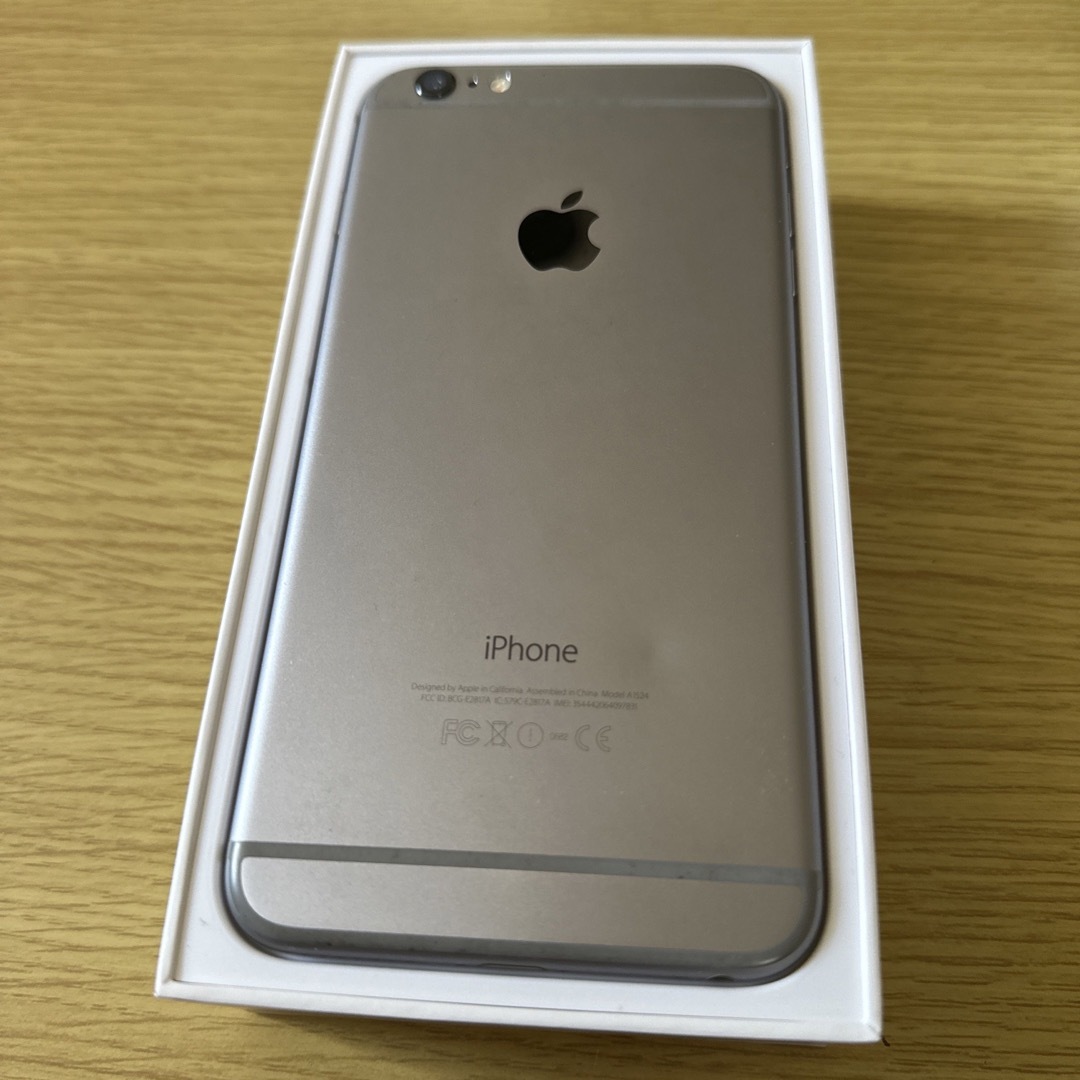 iPhone - iPhone 6 Plus Space Gray 64 GB docomoの通販 by ゆっちゃん ...