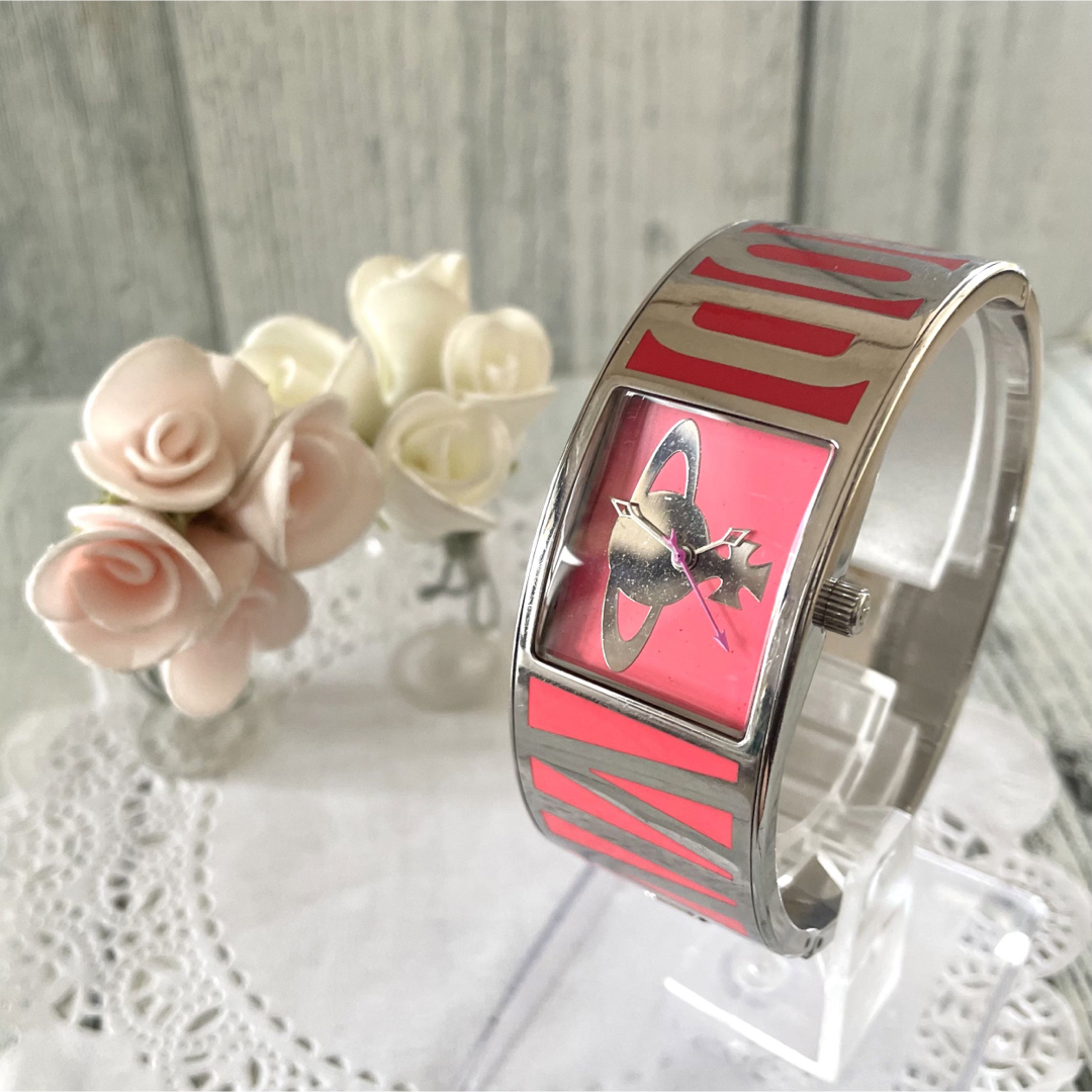 Vivienne Westwood(ヴィヴィアンウエストウッド)の【電池交換済】vivienne 腕時計 ボンドウォッチ ピンク バングル レディースのファッション小物(腕時計)の商品写真