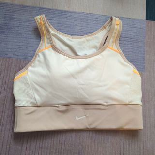 ナイキ(NIKE)のナイキ スポーツウェアLサイズ 値下げ中！(タンクトップ)