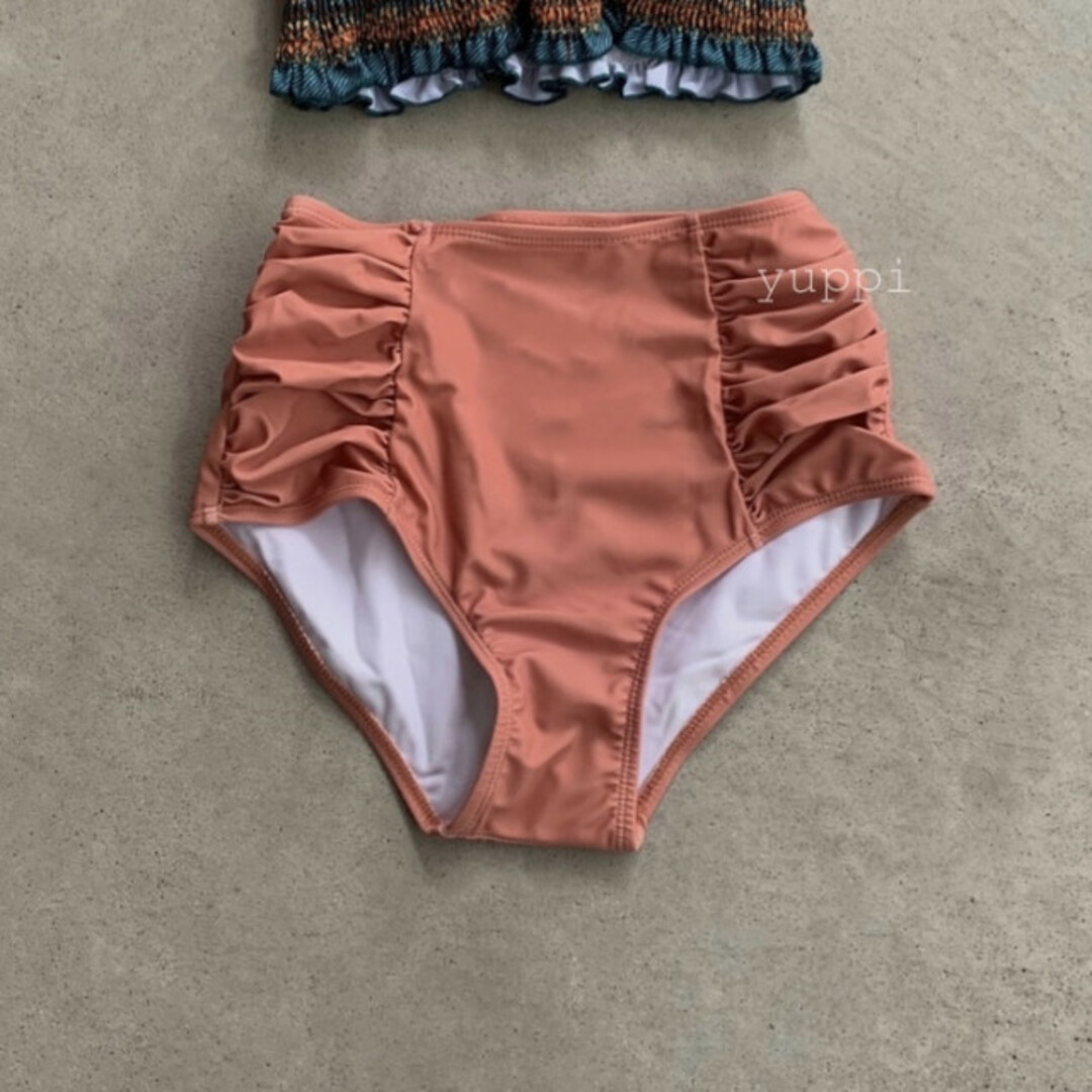 マルチカラー フリル ビキニ M ギャザー スイムウェア ピンク 綺麗 緑 美品 レディースの水着/浴衣(水着)の商品写真