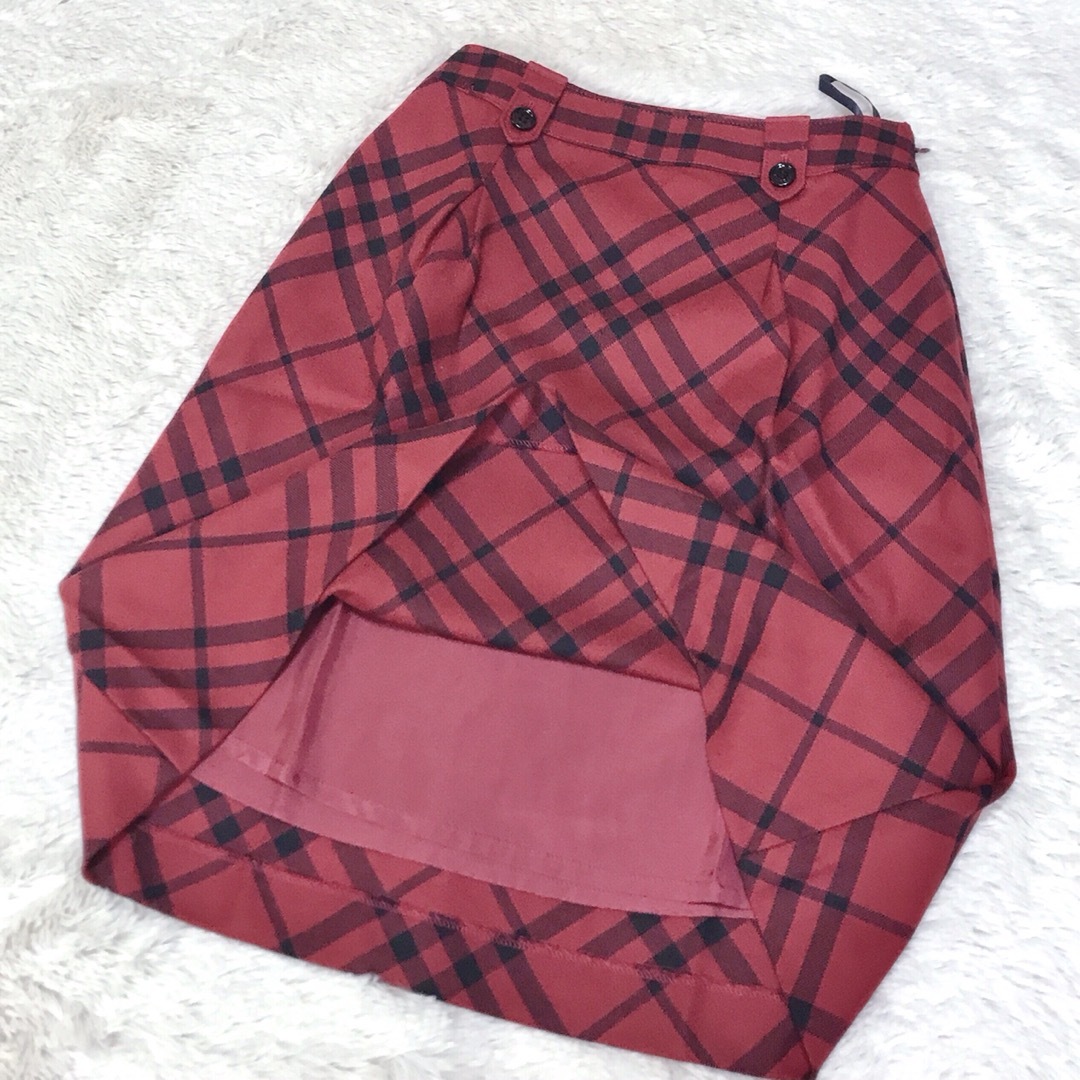 BURBERRY(バーバリー)の美品 BURBERRY バーバリーロンドン スカート タック ウール チェック レディースのスカート(ひざ丈スカート)の商品写真