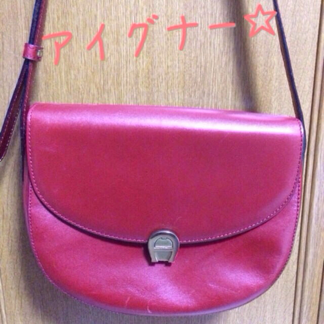 AIGNER(アイグナー)の値下げ→アイグナー♡ショルダーbag レディースのバッグ(ショルダーバッグ)の商品写真