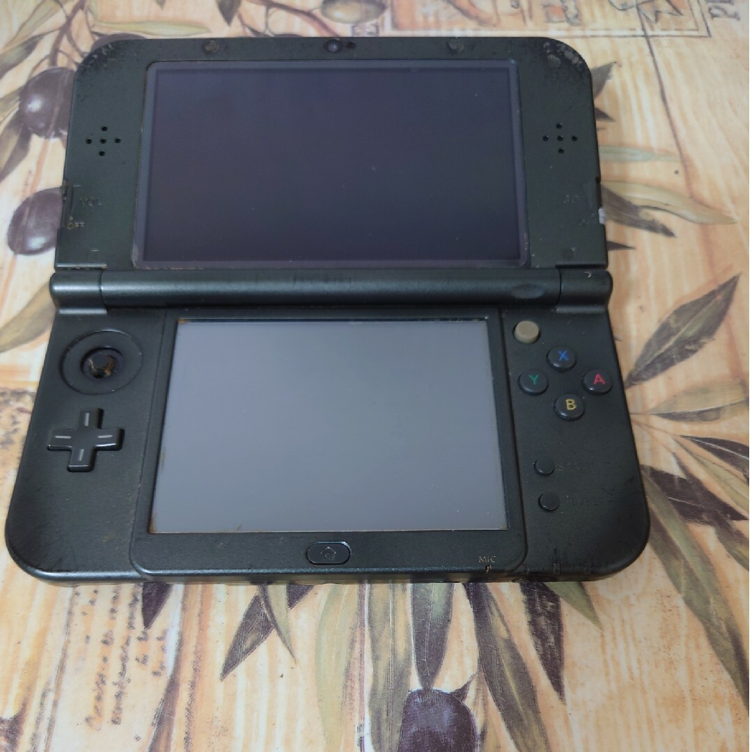 【新品 未使用】NEW Nintendo3DSLL メタリックブラック 本体