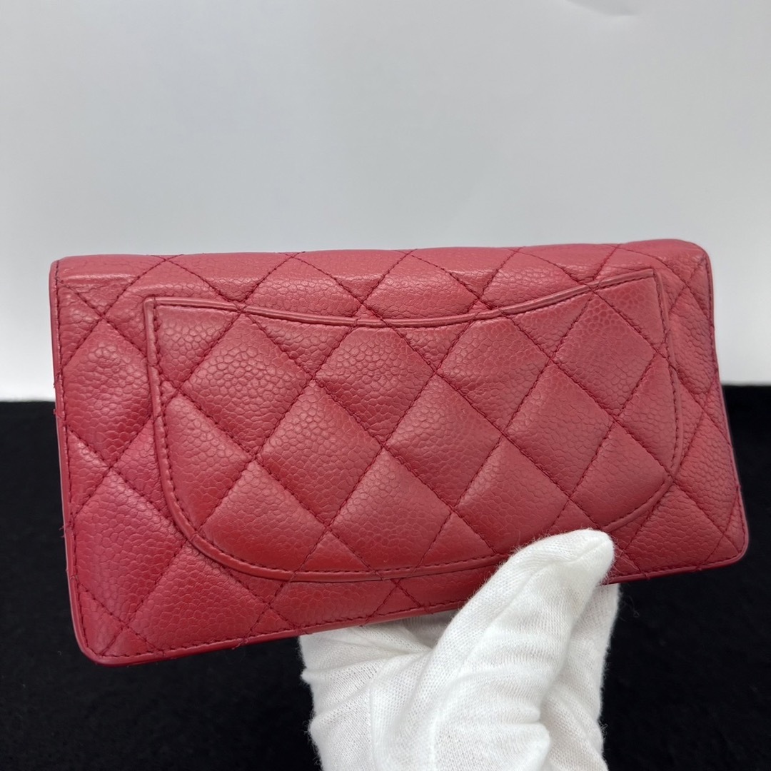 CHANEL - 美品！シャネル キャビアスキン マトラッセ 長財布 レッドの ...