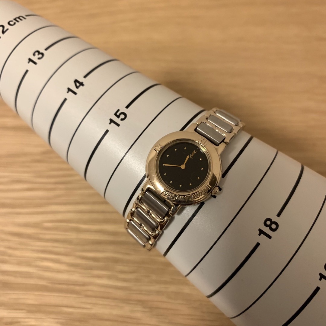 イヴサンローラン　YSL レディース腕時計　アンティーク　人気　新品電池です☆