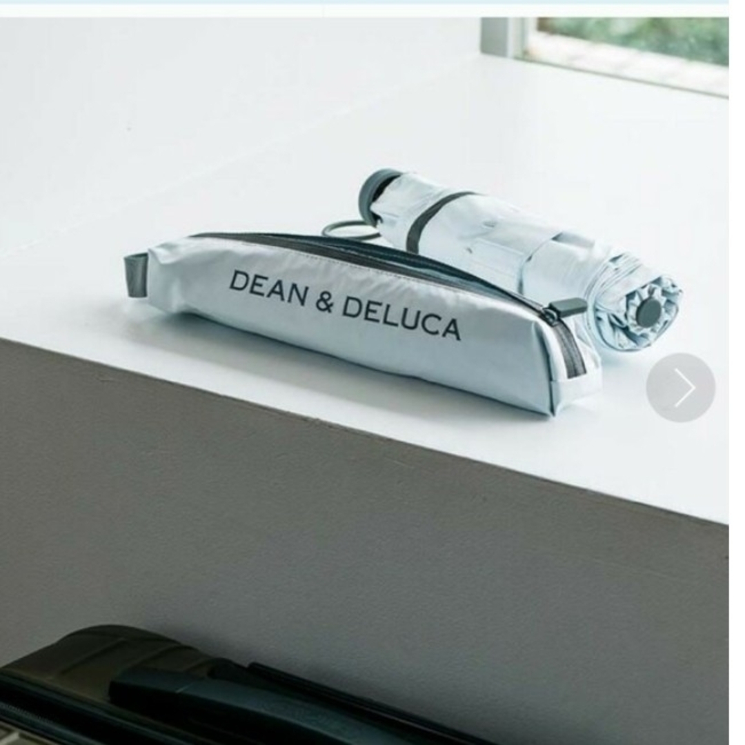 DEAN & DELUCA(ディーンアンドデルーカ)の新品　2023 限定　DEAN & DELUCA 折り畳み傘 晴雨兼用 レディースのファッション小物(傘)の商品写真
