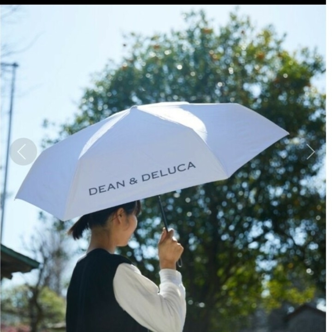 DEAN & DELUCA(ディーンアンドデルーカ)の新品　2023 限定　DEAN & DELUCA 折り畳み傘 晴雨兼用 レディースのファッション小物(傘)の商品写真