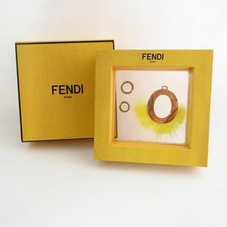 未使用Fendi ミンクファーイニシャルネックレストップ