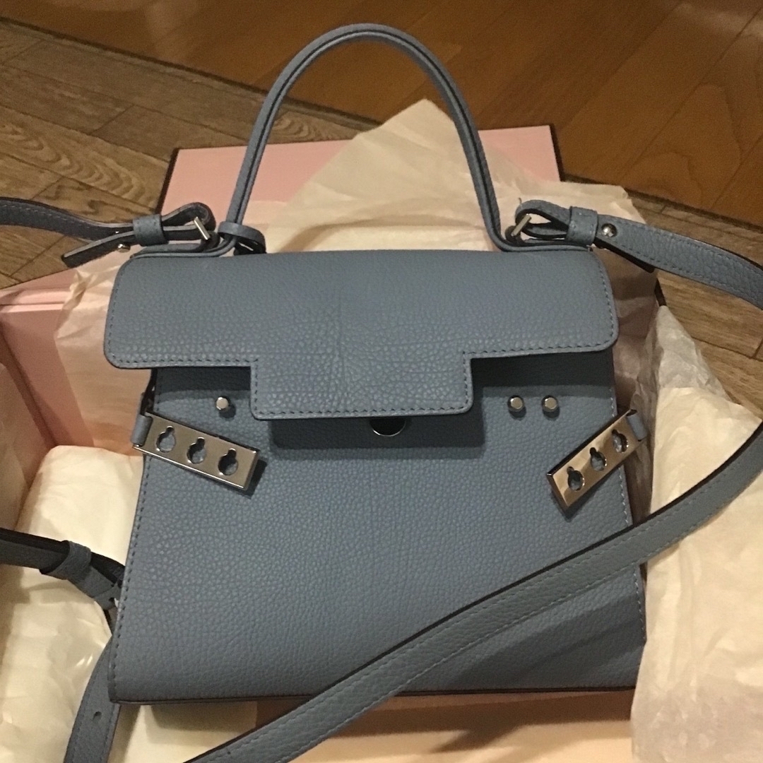 ショルダーバッグDELVAUX バッグ　pm  最終価格　正規品