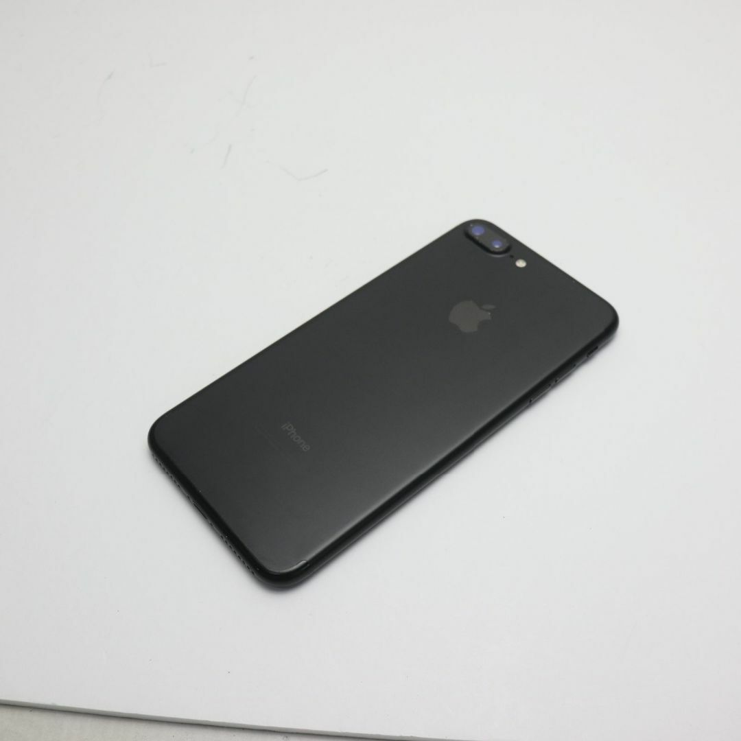 iPhone(アイフォーン)の超美品 SIMフリー iPhone7 PLUS 32GB ブラック  M777 スマホ/家電/カメラのスマートフォン/携帯電話(スマートフォン本体)の商品写真