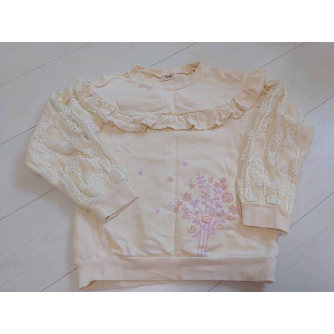 Souris(スーリー)のスーリー　トレーナー　130 キッズ/ベビー/マタニティのキッズ服女の子用(90cm~)(Tシャツ/カットソー)の商品写真