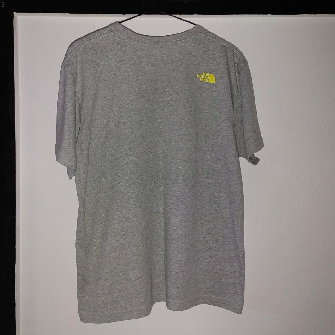 THE NORTH FACE(ザノースフェイス)のノースフェイス　Tシャツ　L メンズのトップス(Tシャツ/カットソー(半袖/袖なし))の商品写真