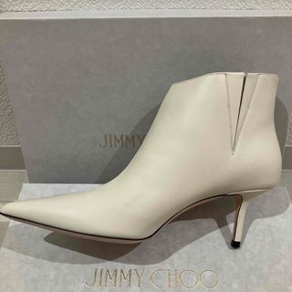 ジミーチュウ(JIMMY CHOO)の新品未使用 ジミーチュウ ブーツ 37   24(ブーツ)