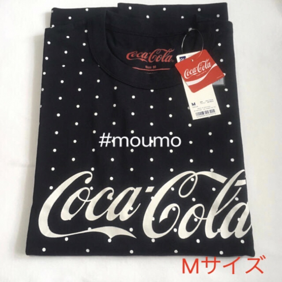 コカ・コーラ(コカコーラ)の●値下不可●GU×Coca Cola Tシャツ ネイビー×ホワイト Mサイズ メンズのトップス(Tシャツ/カットソー(半袖/袖なし))の商品写真