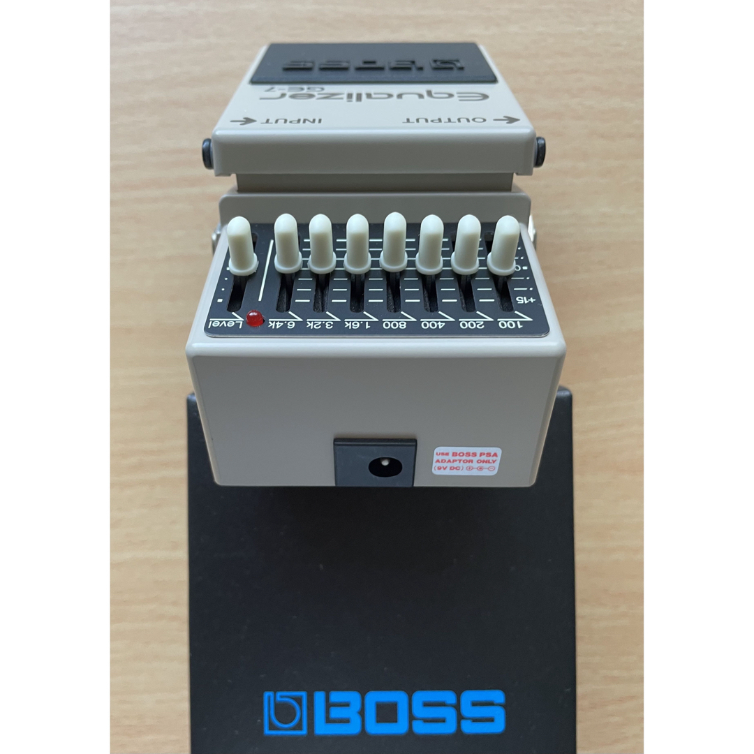 BOSS(ボス)のBOSS GE7（ギター用エフェクター、グラフィックイコライザー） 楽器のギター(エフェクター)の商品写真