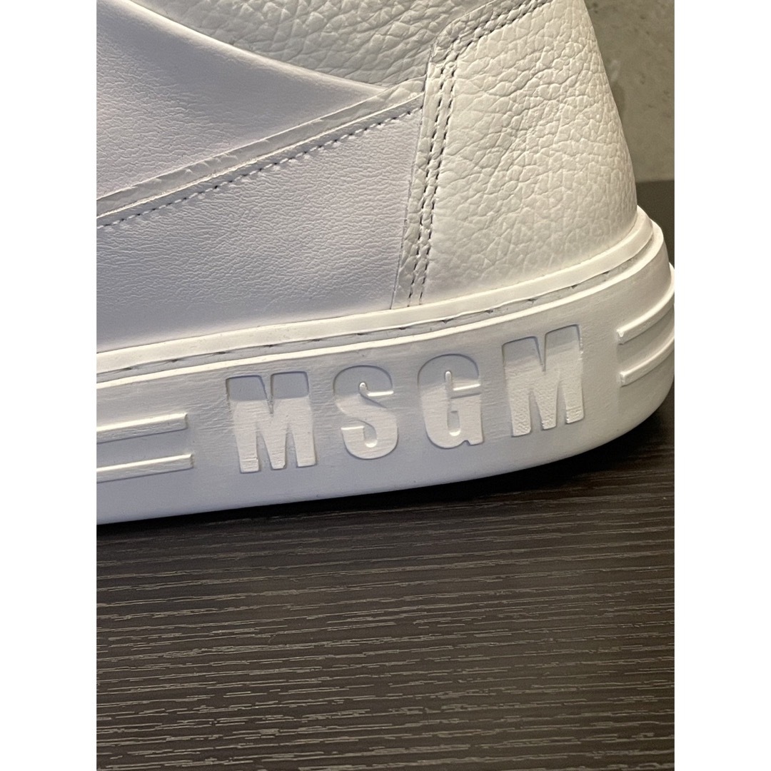 MSGM(エムエスジイエム)のMSGM ハイカットスニーカー ホワイト 42 メンズの靴/シューズ(スニーカー)の商品写真