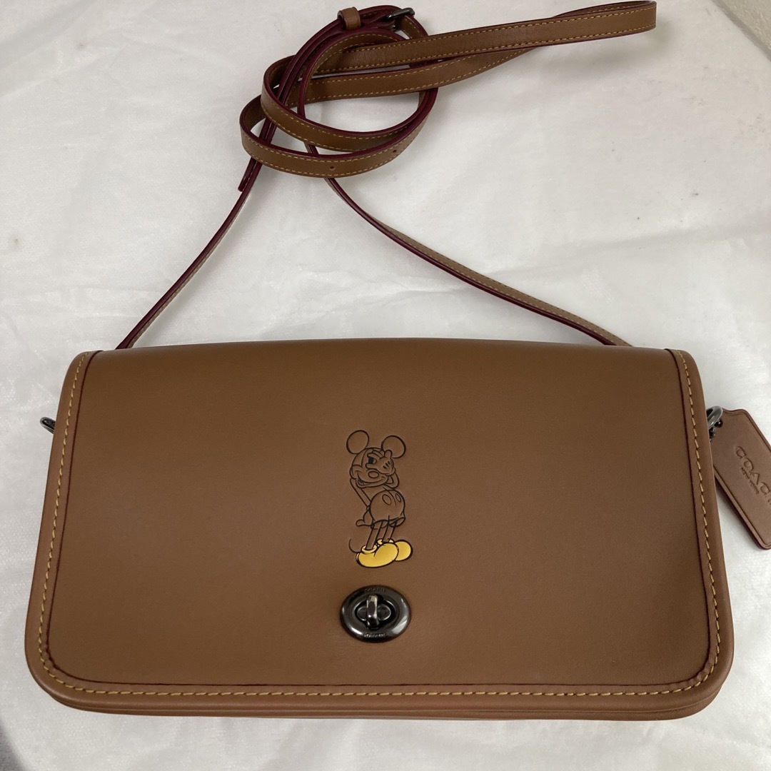 COACH(コーチ)のcoach⭐︎コーチ ディズニー ミッキー コラボショルダーバッグ レディースのバッグ(ショルダーバッグ)の商品写真