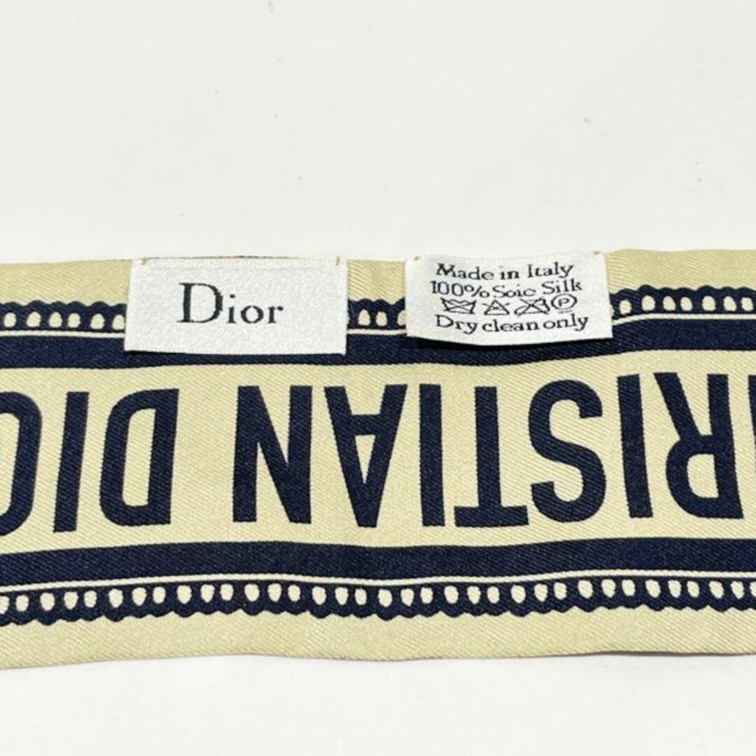 Christian Dior(クリスチャンディオール)のChristian Dior ミッツァ ロゴ 花柄   スカーフ レディースのファッション小物(バンダナ/スカーフ)の商品写真