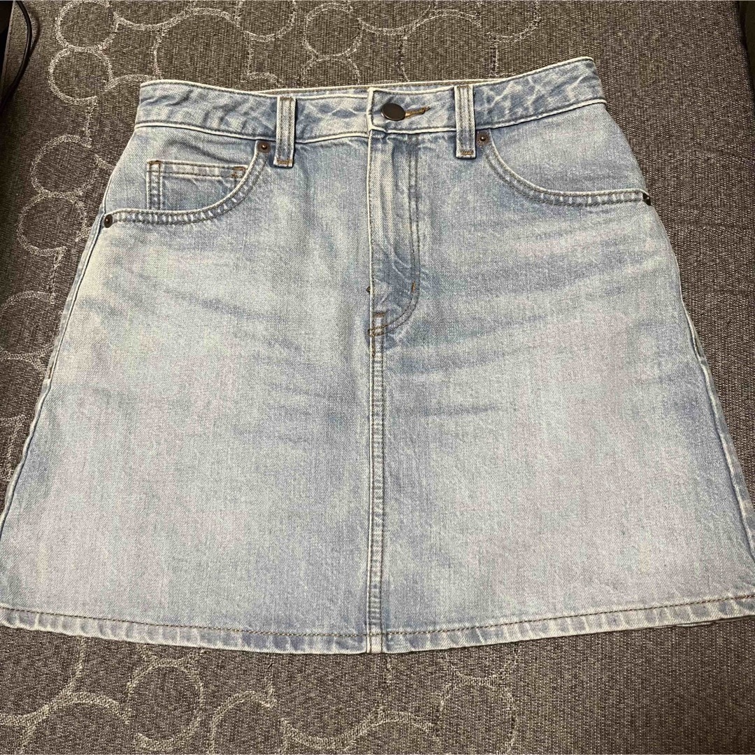 GU(ジーユー)のデニムローウエストミニスカートYT レディースのスカート(ミニスカート)の商品写真
