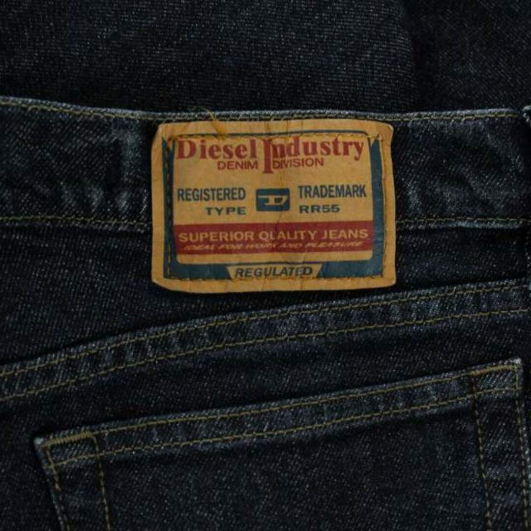 DIESEL(ディーゼル)のディーゼル INDUSTRY ZEROX デニムパンツ ジーンズ テーパード レディースのパンツ(デニム/ジーンズ)の商品写真