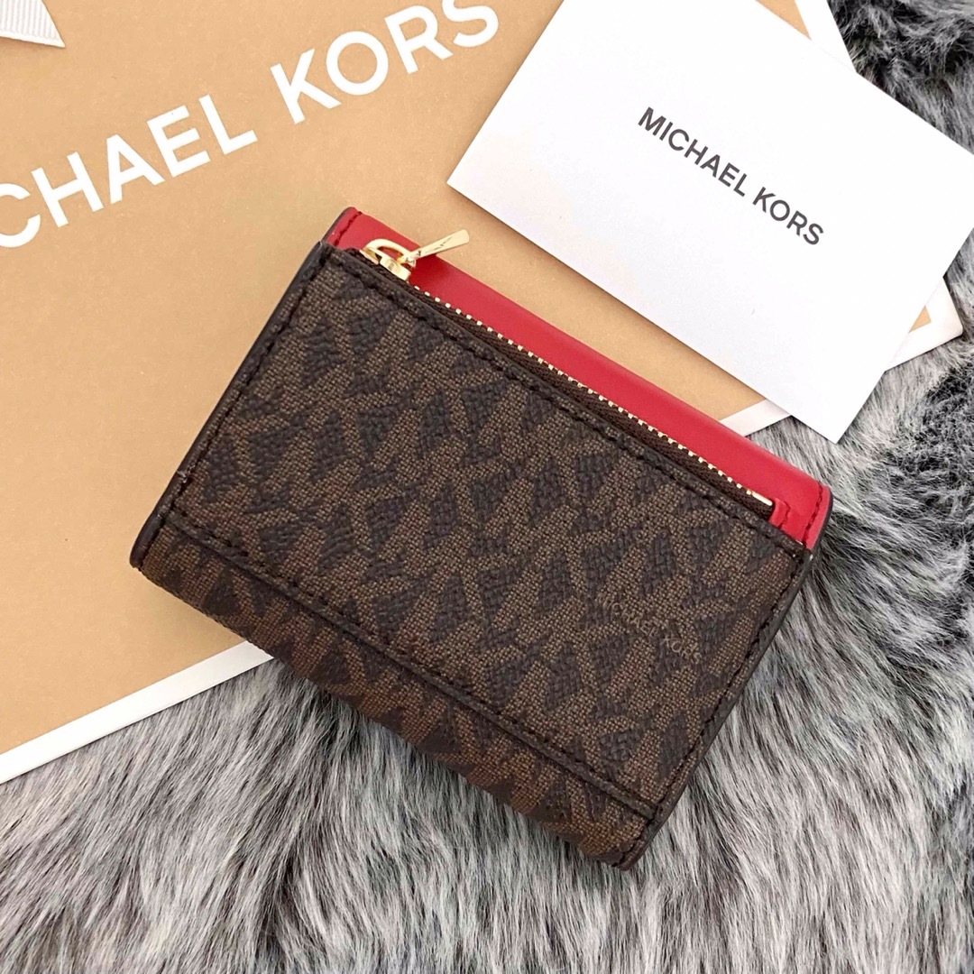 Michael Kors(マイケルコース)の新品☆MICHAEL KORS  レッド シグネチャー レザー キーケース レディースのファッション小物(キーケース)の商品写真