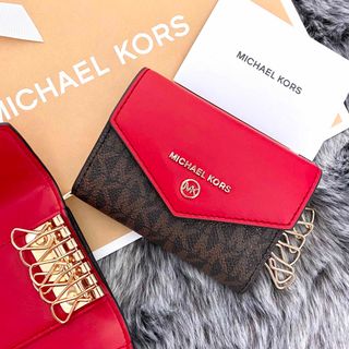 マイケルコース(Michael Kors)の新品☆MICHAEL KORS  レッド シグネチャー レザー キーケース(キーケース)