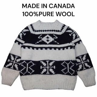 約65cm身幅カナダ製　厚手ニットセーター　　総柄　マルチパターン　カナディアンニット