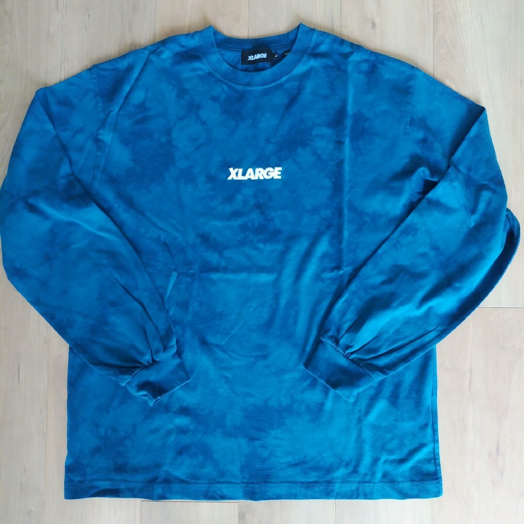 XLARGE(エクストララージ)の未使用　　XLARGE 　長袖Tシャツ　 Lサイズ メンズのトップス(Tシャツ/カットソー(七分/長袖))の商品写真
