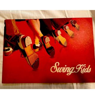 エクソ(EXO)の「SWING KIDS 」映画パンフレット(アート/エンタメ)