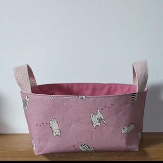 トラ猫柄　布バスケット/小物入れ　ハンドメイド(その他)