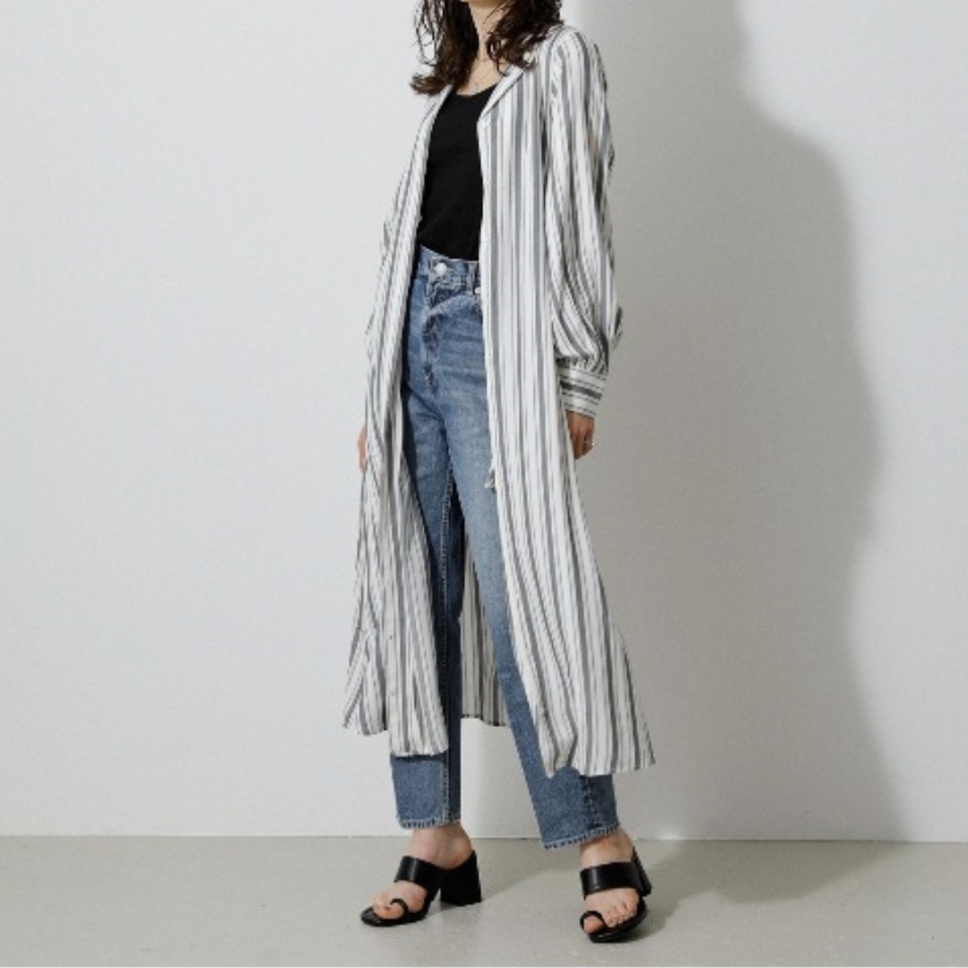 AZUL by moussy(アズールバイマウジー)のウエストタックストライプワンピース　moussy レディースのワンピース(ロングワンピース/マキシワンピース)の商品写真