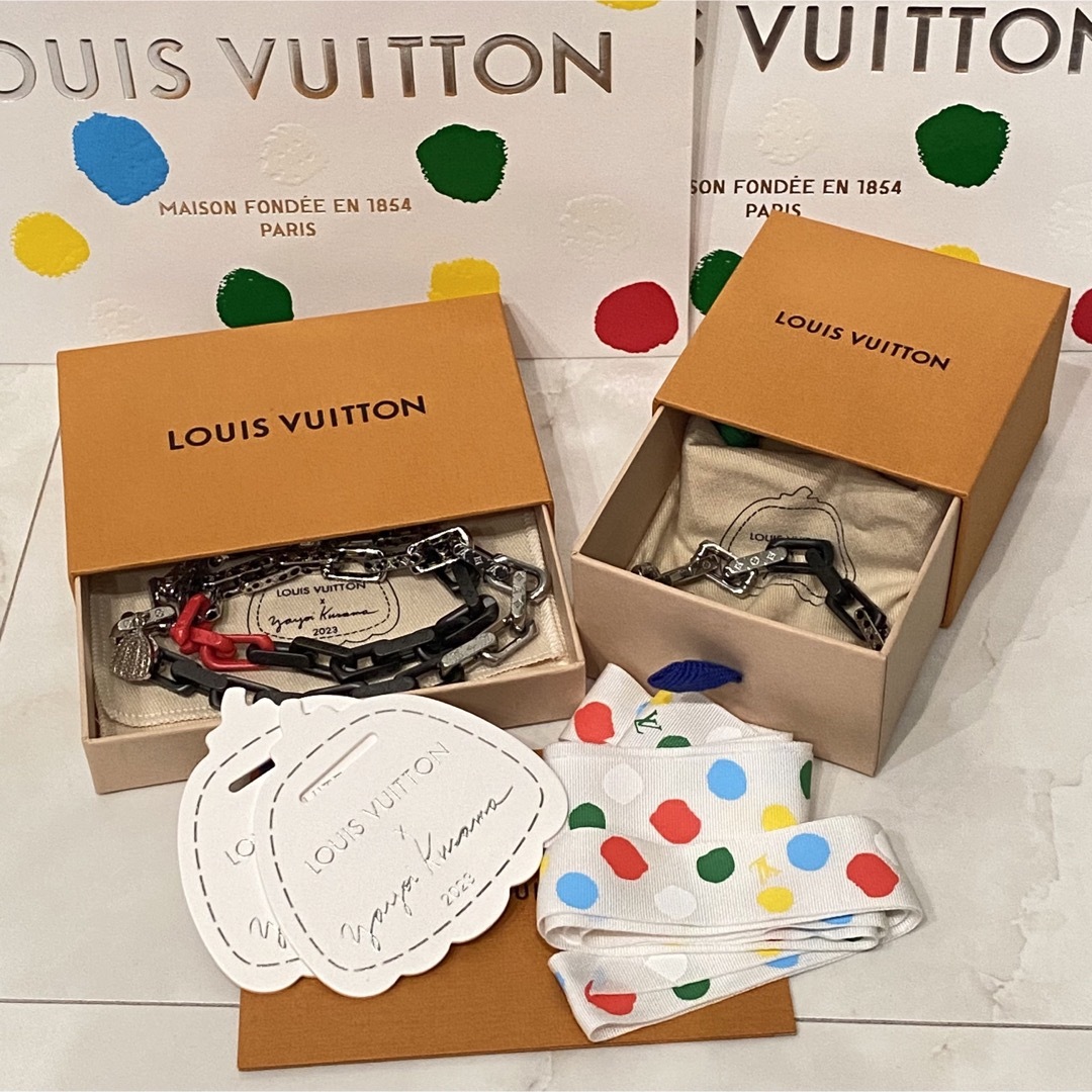 LOUIS VUITTON(ルイヴィトン)のルイヴィトン 草間彌生 LV × YK ネックレス ブレスレット 2点セット メンズのアクセサリー(ネックレス)の商品写真