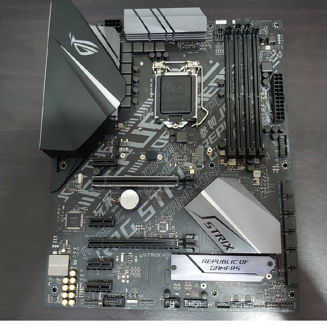 ASUS - ASUS ROG STRIX H370-F GAMINGの通販 by まじかよ's shop ...