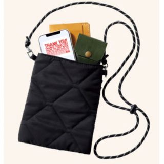 ユニクロ(UNIQLO)のユニクロサコッシュ(ショルダーバッグ)
