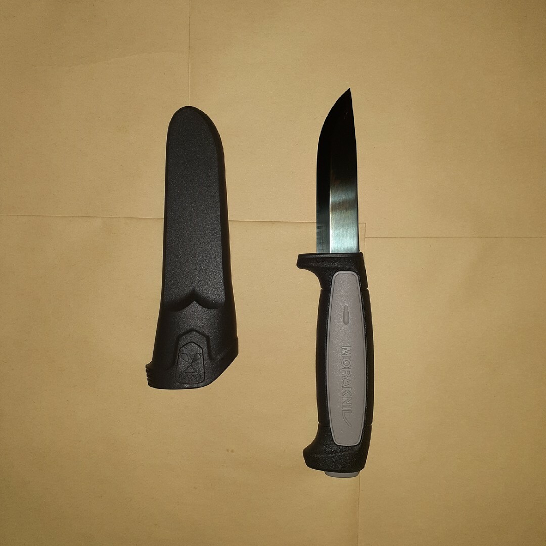 小さめのナイフ スポーツ/アウトドアのアウトドア(調理器具)の商品写真