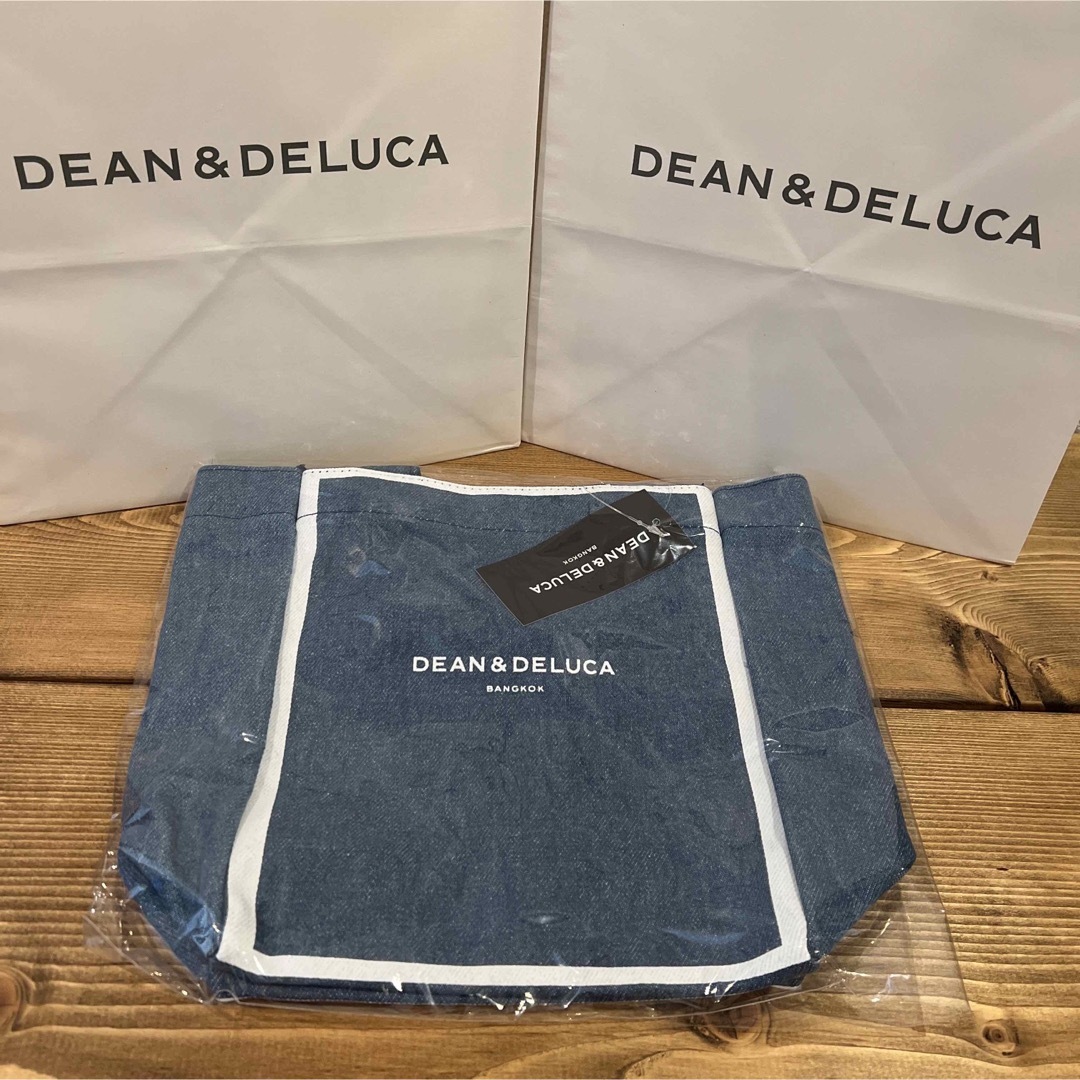 DEAN & DELUCA(ディーンアンドデルーカ)の【残3】DEAN&DELUCA XS デニム(濃いめ) ディーン＆デルーカ レディースのバッグ(トートバッグ)の商品写真