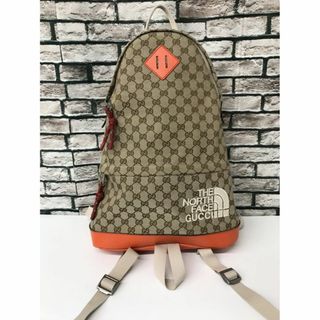 Gucci - 2022AWmodelインターロッキングG ミディアム バックパック