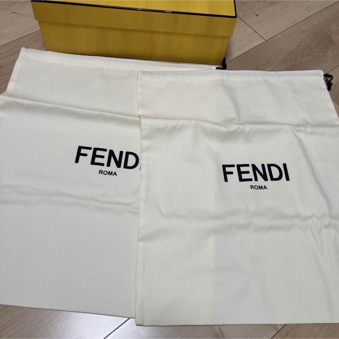 最終価格 新品未使用 FENDI ショートブーツ - ブーツ