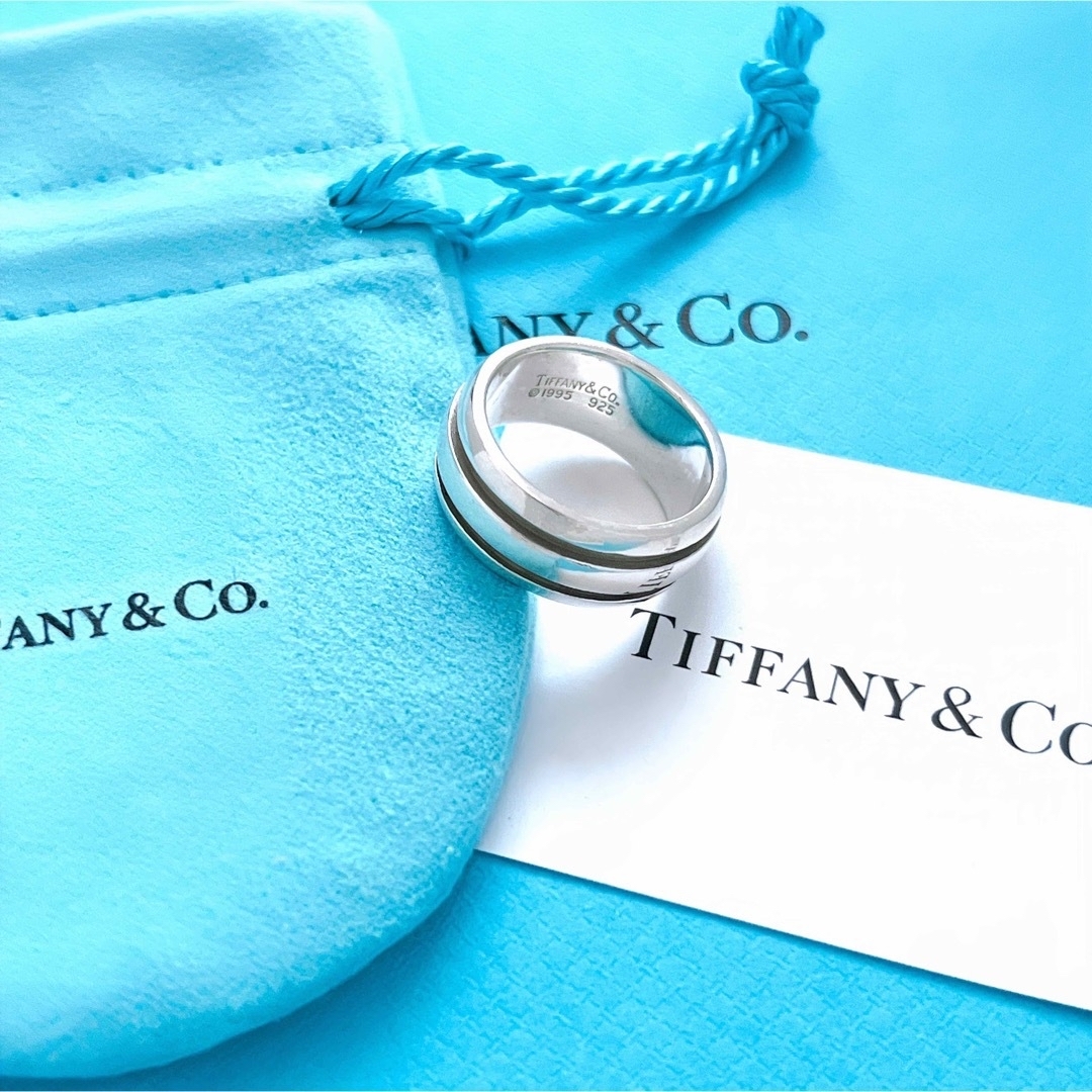 Tiffany & Co.(ティファニー)の美品✨ティファニーリンググルーブドダブルラインリング　17号シルバー指輪　メンズ メンズのアクセサリー(リング(指輪))の商品写真