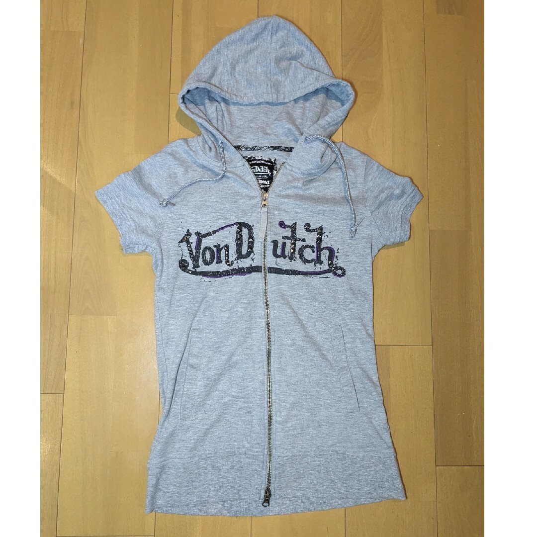 Von Dutch(ボンダッチ)のVon Dutch レディース半袖ダブルジップパーカー　Ｍサイズ レディースのトップス(パーカー)の商品写真