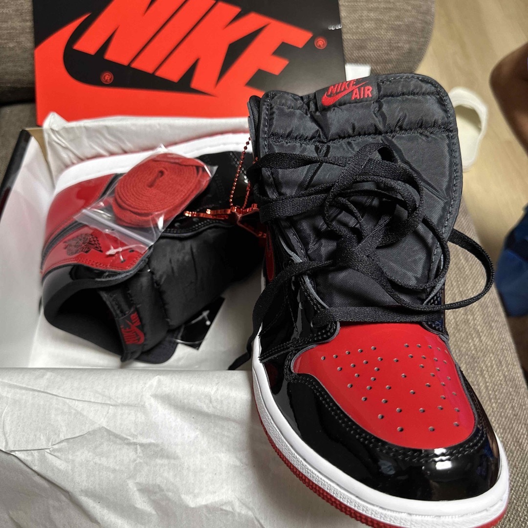 Jordan Brand（NIKE）(ジョーダン)のNike Air Jordan 1 High OG "Patent Bred" メンズの靴/シューズ(スニーカー)の商品写真