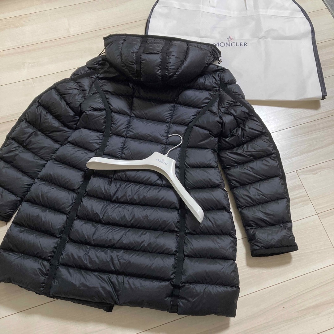 【国内正規品】MONCLER ◆ 希少サイズ エルミンヌ