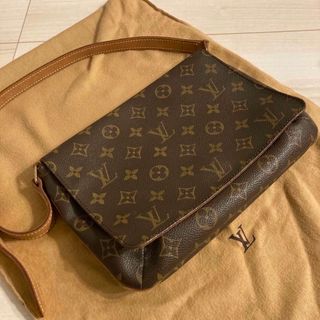 ルイヴィトン(LOUIS VUITTON)の最終⭐️ルイ・ヴィトン モノグラム　肩掛けバッグ(ショルダーバッグ)